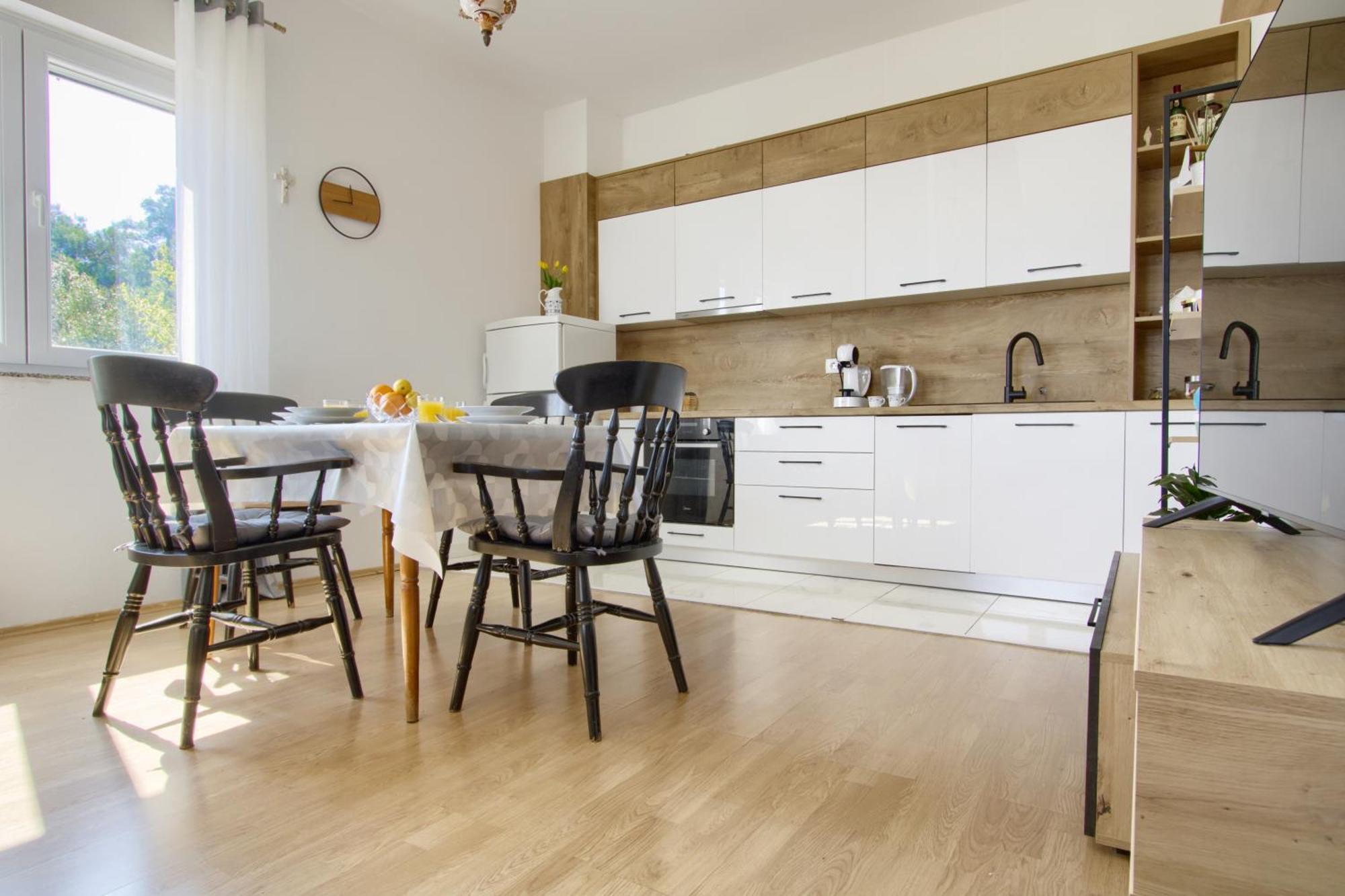 Sea Tonka Apartment *